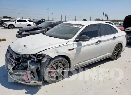 3VW8T7BU9RM011038