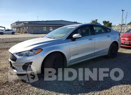 3FA6P0LU0KR106476
