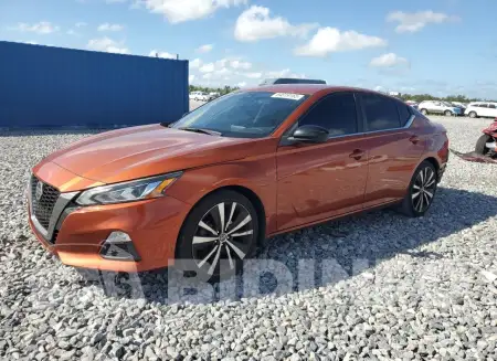 1N4BL4CV4LC118060