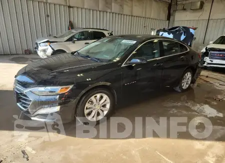 1G1ZD5ST2RF211851
