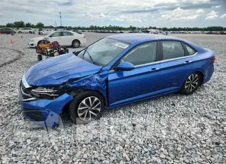 3VW5M7BU7RM097823