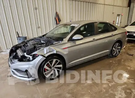 3VW6T7BU2LM045398