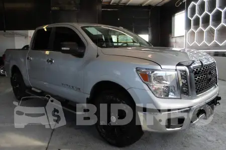 1N6AA1E59JN542727