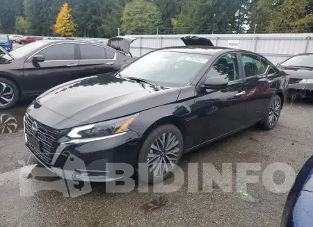 1N4BL4DV8SN383632