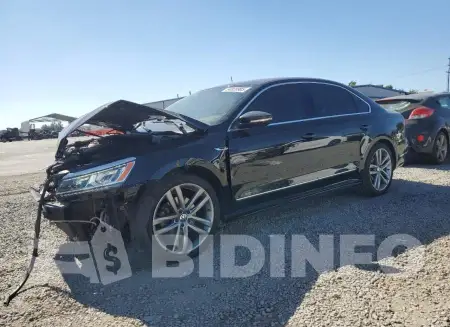 1VWDT7A32HC044017