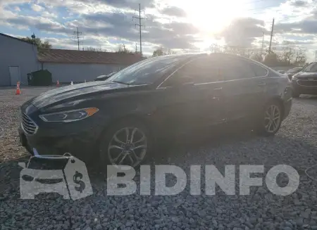 3FA6P0CDXKR180651