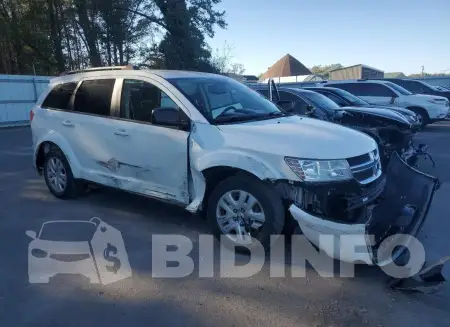 3C4PDCAB0GT215492