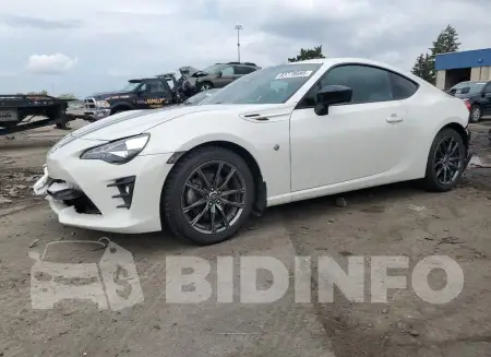 JF1ZNAA15H9707551