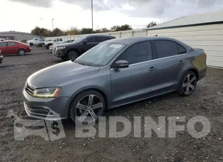 3VWDB7AJ3HM390657