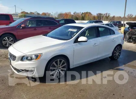 LYV402HK8HB132523