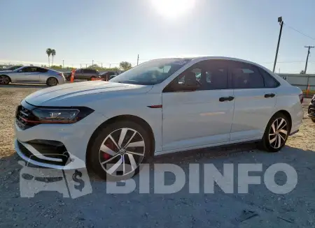 3VW5T7BU1MM104485