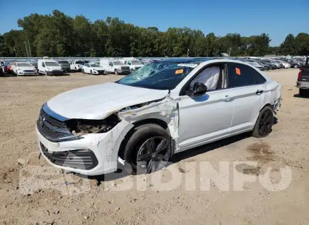 3VW7M7BU9RM051127