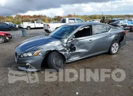 1N4BL4BVXMN369785