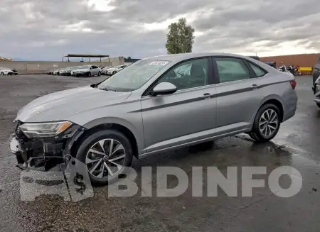 3VW5M7BU2RM070688