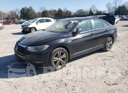 3VWCB7BUXKM257454