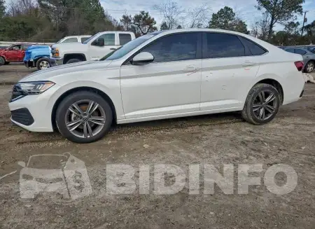 3VW7M7BUXPM038268