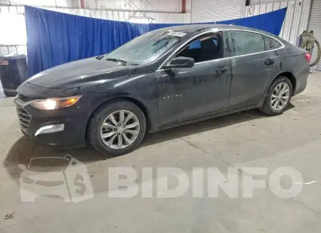 1G1ZD5ST8SF151886
