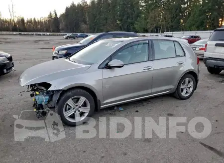3VW217AU7HM028352