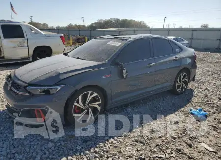3VW2T7BU1RM070526