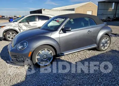 3VW5DAAT4KM502385