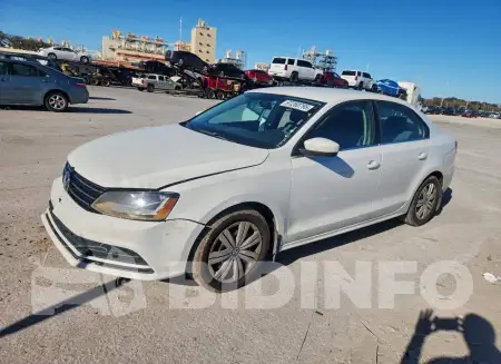 3VW2B7AJ4HM394529