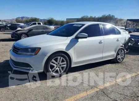 3VW2B7AJ7HM207929