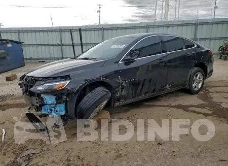 1G1ZB5ST7PF240135