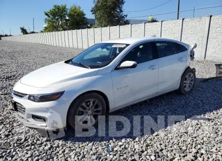 1G1ZD5ST1JF181682