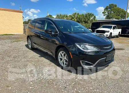 2C4RC1EG5HR622752