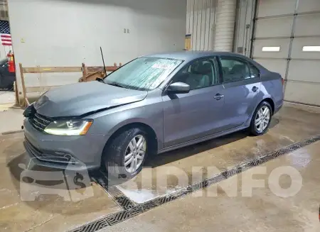 3VW2B7AJ7JM240595
