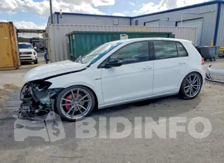 3VW5T7AU1HM049947