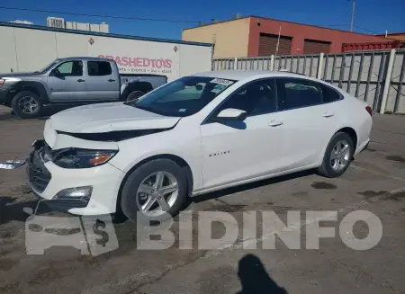 1G1ZD5ST6RF134160
