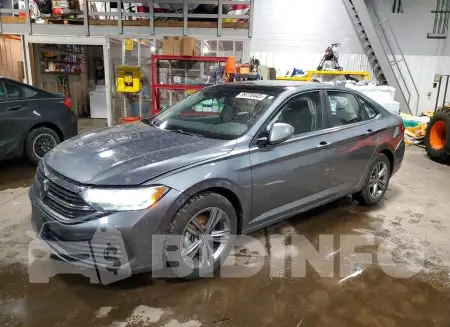 3VW7M7BUXRM097601