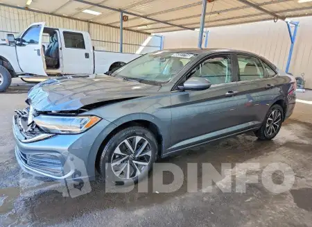 3VW5M7BU6RM032333