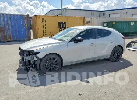 JM1BPAKM3R1715002