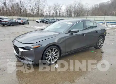 3MZBPBDLXNM318911