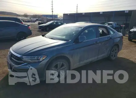 3VW7M7BU4RM011652
