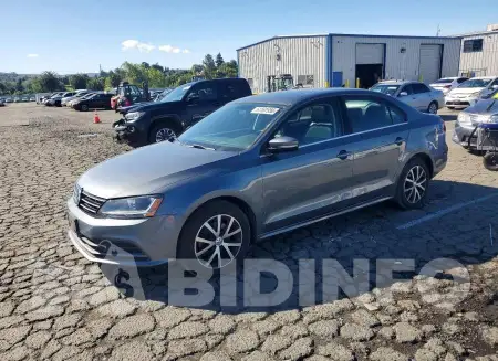 3VWDB7AJ8JM233213