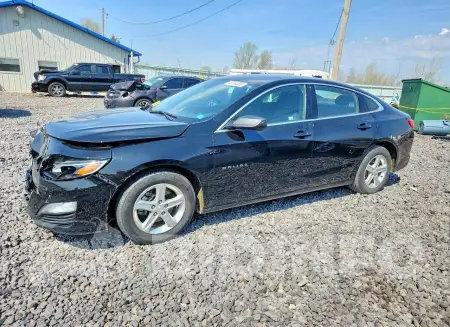 1G1ZB5ST8PF123700