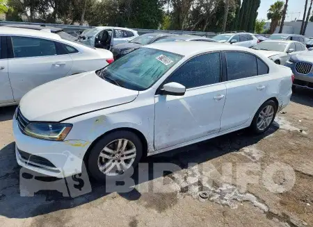 3VW2B7AJ9HM262284