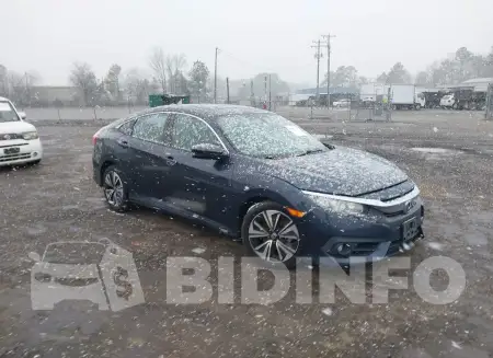 19XFC1F30GE042596