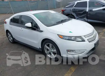 1G1RD6E48FU103705