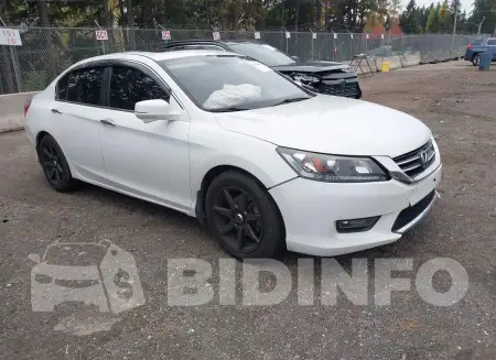1HGCR2F76FA220900