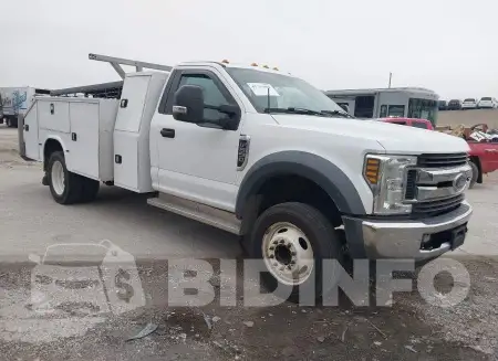 1FDUF5GY8JEC29504
