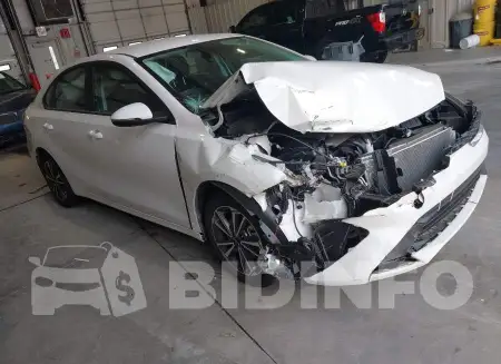 3KPF24AD6RE827700