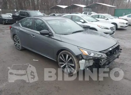 1N4BL4CV4LN310972