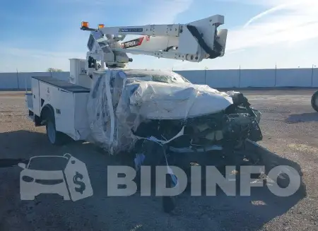 1FDUF5HTXRDA39255