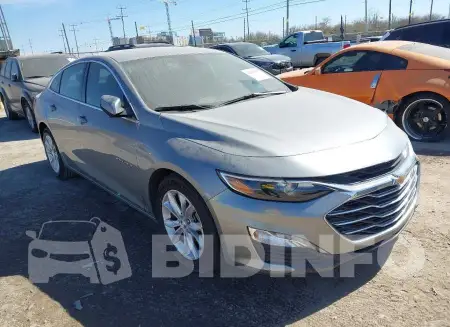 1G1ZD5ST1PF231943