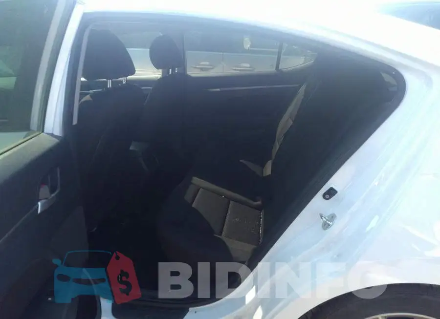 KMHD84LF9LU923538 Photo# 8