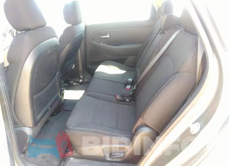 KNAHT8A3XH7190116 Photo# 8